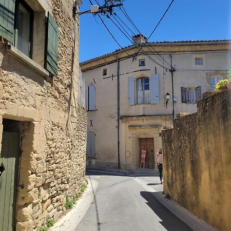 Studio Spacieux De Caractere Montaren-et-Saint-Mediers Bagian luar foto